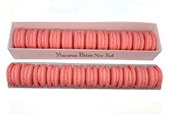 MacaronsGiftBoxof24Strawberry