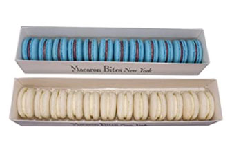 MacaronsBlueandWhite
